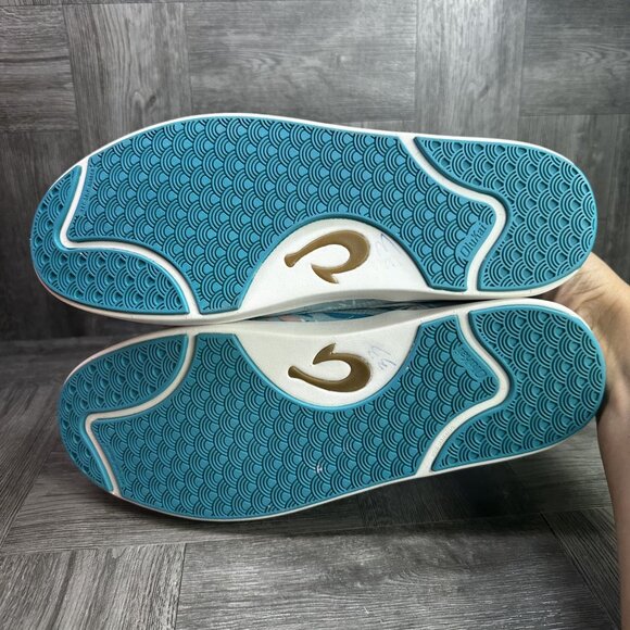 Olukai Lae'ahi Pai Men's size 10 Off White /Aloha Slip On Shoes - Picture 7 of 8